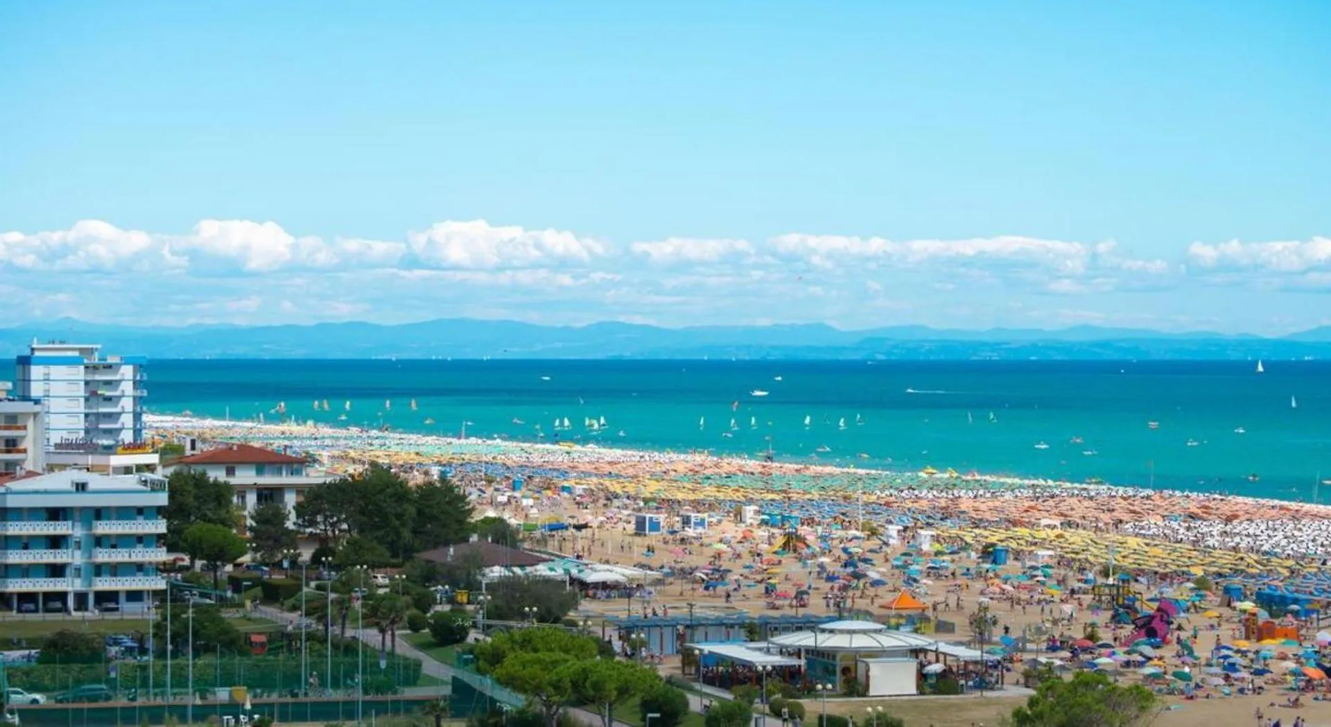 Bright And Functional Flat With Seaview Balcony Apartment Bibione