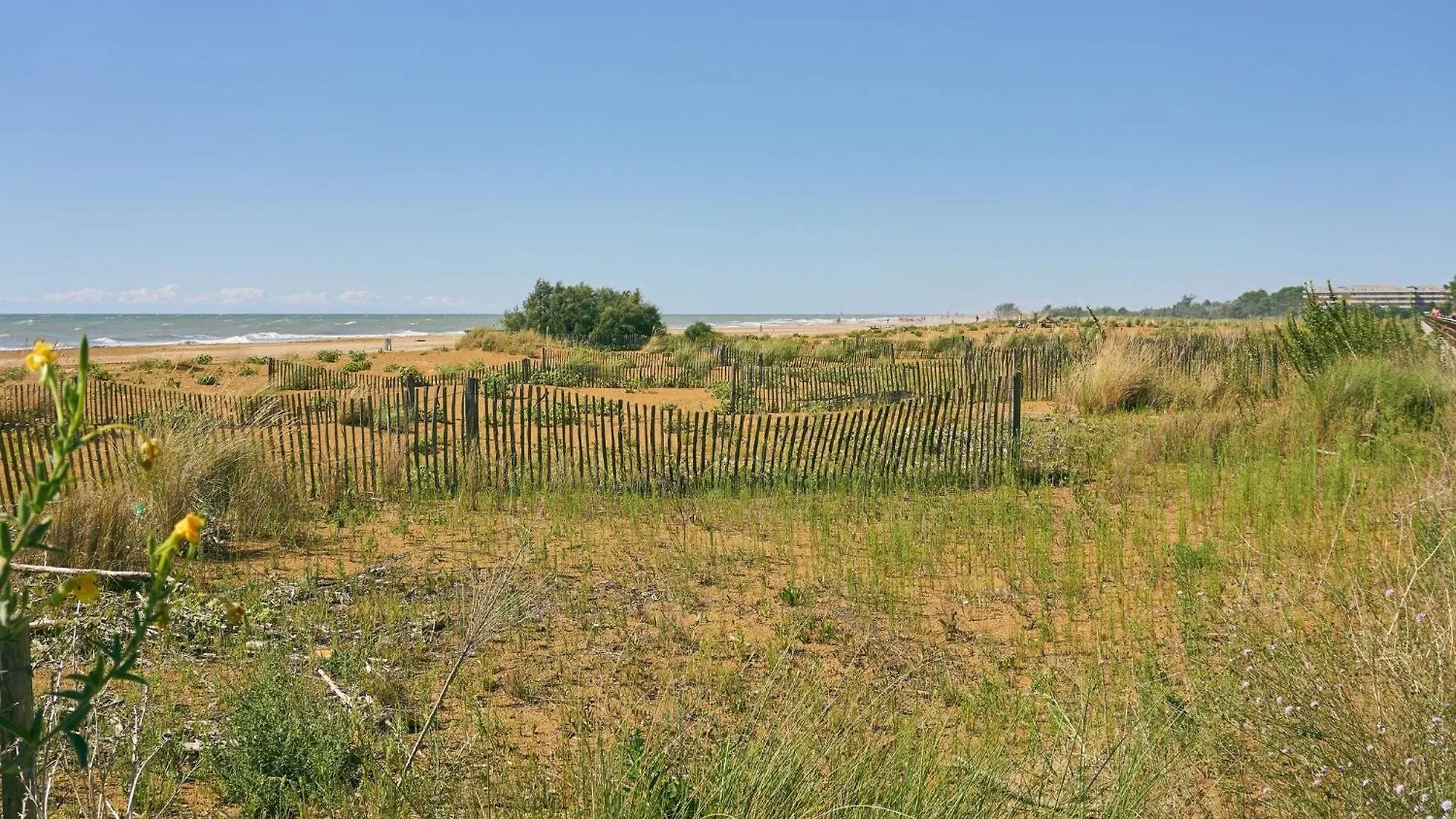 Bright And Functional Flat With Seaview Balcony Apartment Bibione