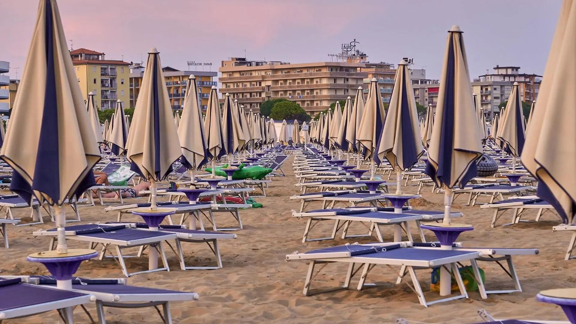 Bright And Functional Flat With Seaview Balcony Apartment Bibione
